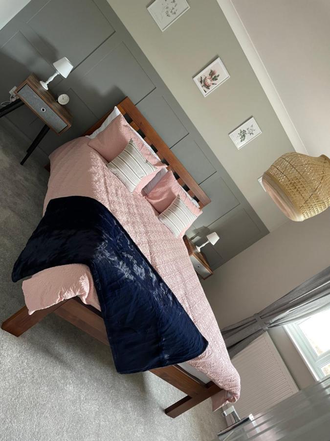 Lovely Flat Set In Parish Boundary Of Instow Apartment Ngoại thất bức ảnh